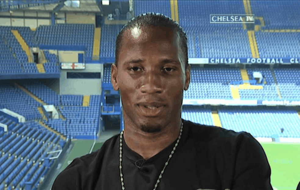 DROGBA POMEŠAO CRVENO BELE: 'U Bariju su KOŠARKAŠI ZVEZDE pobedili moj OLIMPIK'! (FOTO)